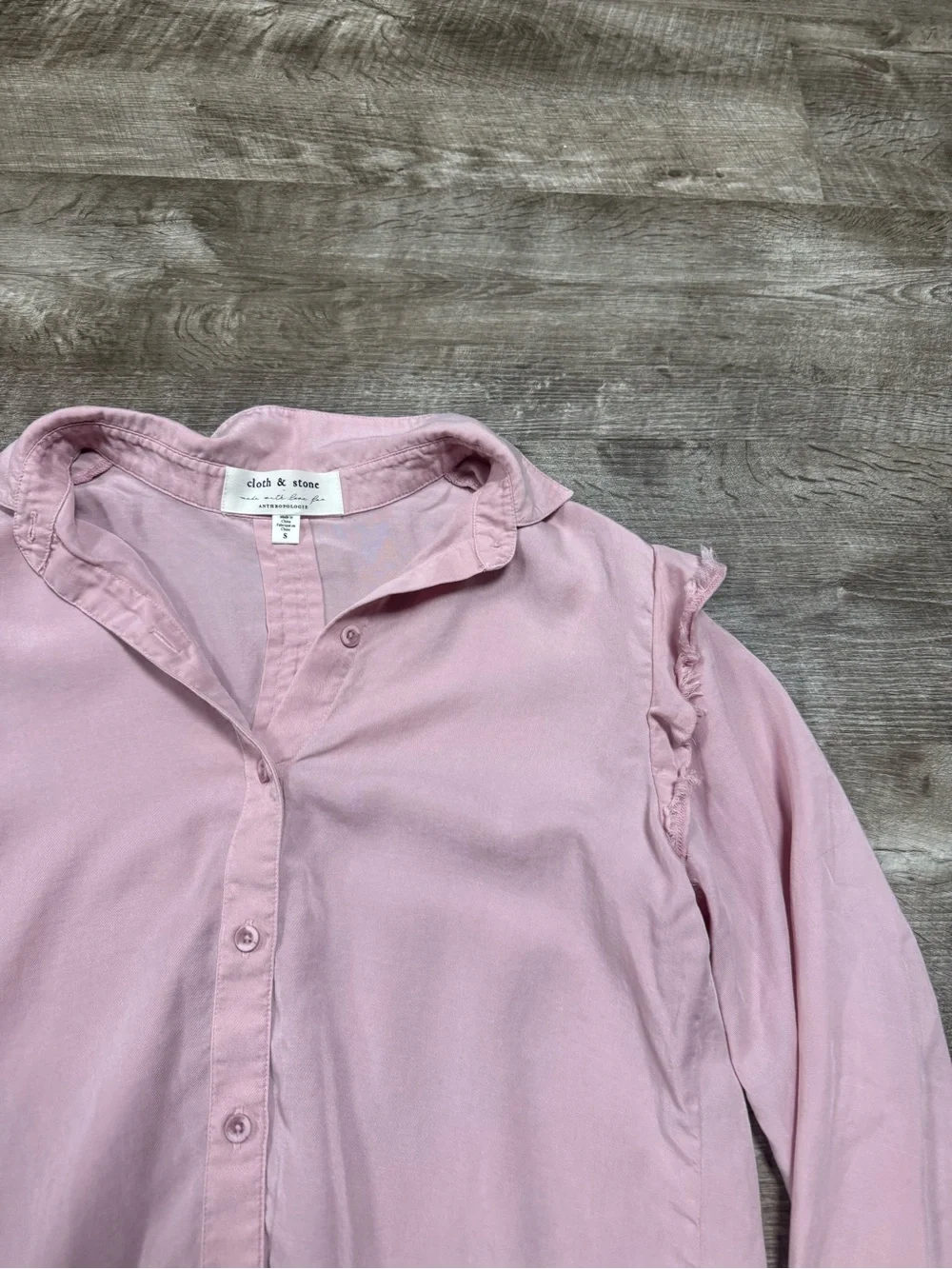 Cloth & Stone by Anthropologie Pink Frayed Ruffle Sleeve Top Size Small